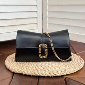 Marc Jacobs Mini Bag~Gold Chain Detail